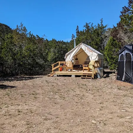 A Peace Of Heaven Cabins And Rv Vanderpool Exterior photo